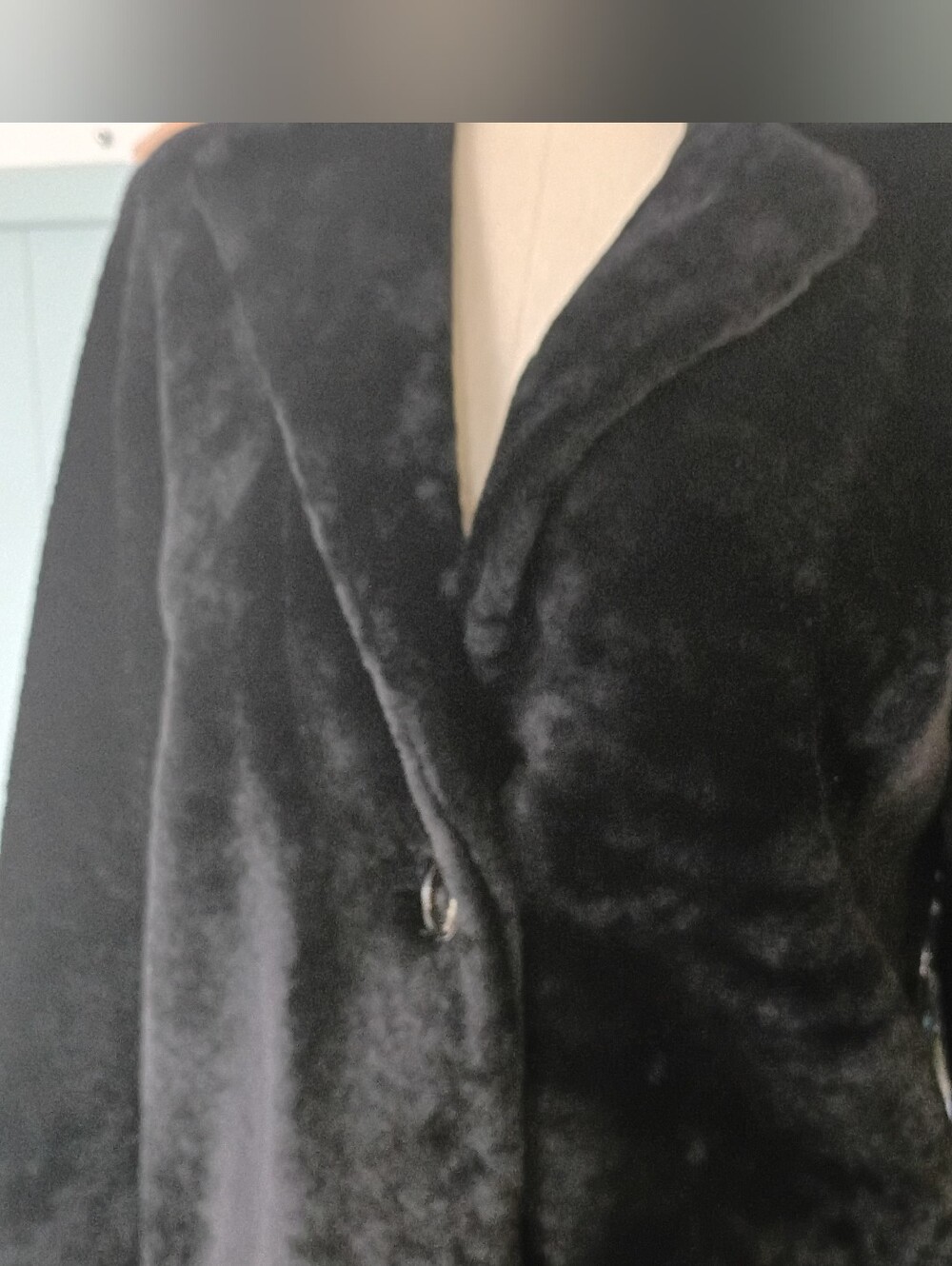 Designer Mouton Lamb Shearling Coat. Genuine Black Leather Backed Coat